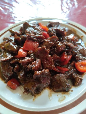 Langkah Gampang Menyiapkan Resep Sapi lada hitam Anti Ribet, Lezat