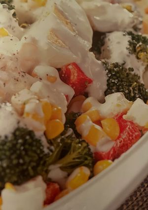 Zdjęcie przepisu Kolorowa sałatka brokułowa (Książka Thermomix).