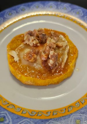 Foto principal de Calabaza con queso de cabra y miel 🍯
