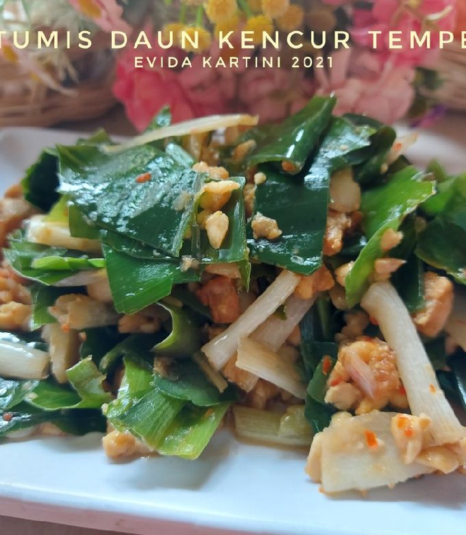 Foto resep Tumis Daun Kencur Tempe
