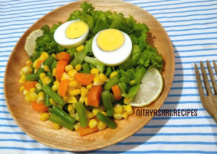 Cara Gampang Menyiapkan Vegetable Salad, Bikin Ngiler