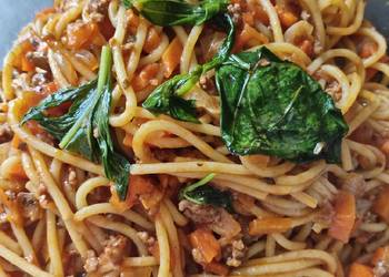 How to Make Appetizing Carrot Spaghetti