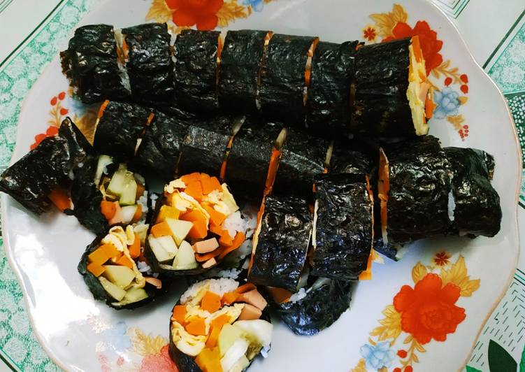 Kimbap eat clean nhiều rau củ ít cơm ♥️♥️♥️