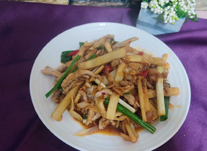 桂竹筍炒肉絲 的食譜成品照片