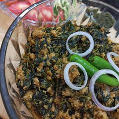 A picture of Maithi keema.
