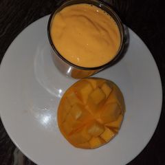 A picture of Mango lassi.