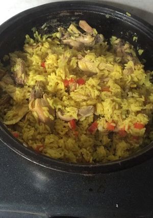 Una foto de Arroz con pollo😍😱