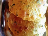 मेथी मसाला पुरी. (methi masala puri recipe in marathi)