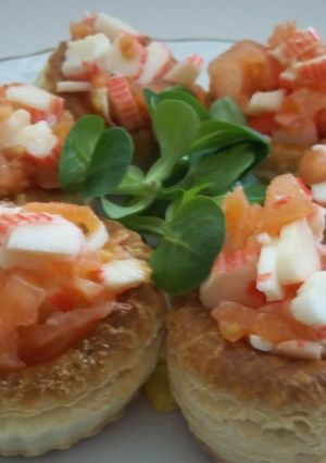 Foto principal de Volovanes de salmón ahumado