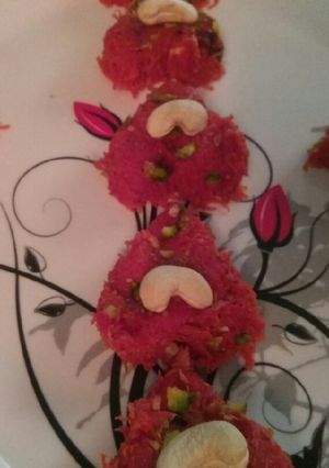 A picture of Carrot Burfi.