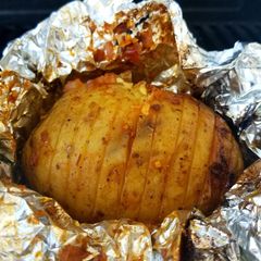 Front street heat baked potato A picture of Front street heat baked potato.