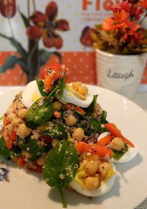 A picture of Quinoa, Chickpea, and Egg Salad by Elena.