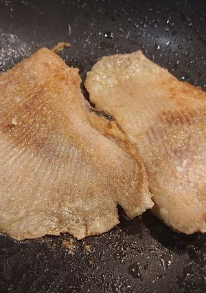 A picture of Fried Ray Wings.