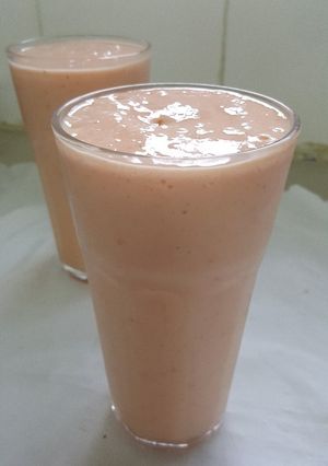 A picture of Mango Strawberry Melon Smoothie.