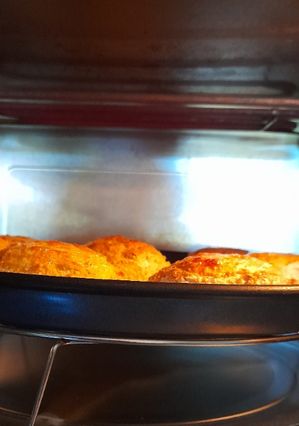 Una foto de Bombas de papa con relleno de empanadas