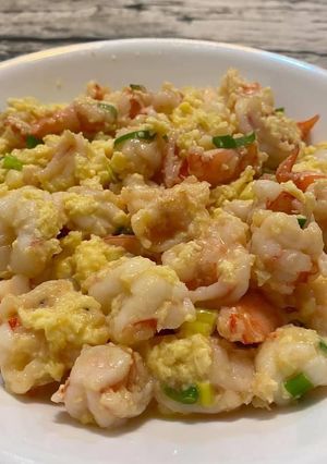 滑蛋蝦仁 的食譜成品照片