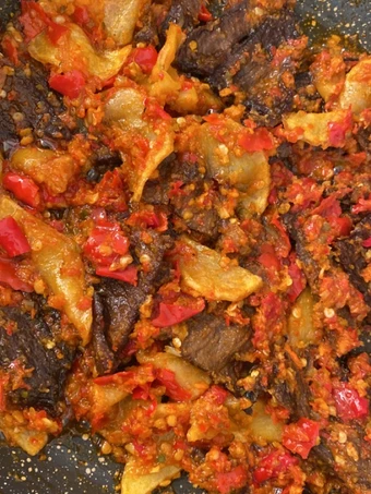 Langkah Gampang Menyiapkan Resep Dendeng Balado Simpel yang Lezat Anti Ribet, Mantap Sekali