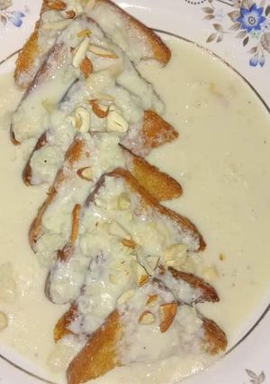 शाही टुकड़ा (Shahi Tukda recipe in hindi) रेसिपी मुख्य फोटो