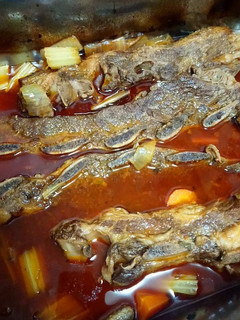 Una foto de Asado de costilla braseado