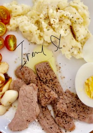 Foto resep Mashed potatoes with Blackpepper Beef untuk makan malam Diet