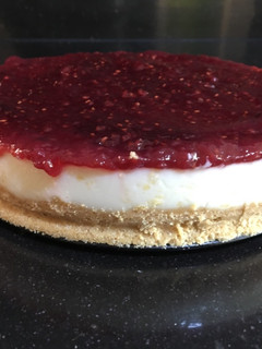 Foto principal de Tarta de queso 🧀 con mermelada de fresa 🍓 o frambuesa