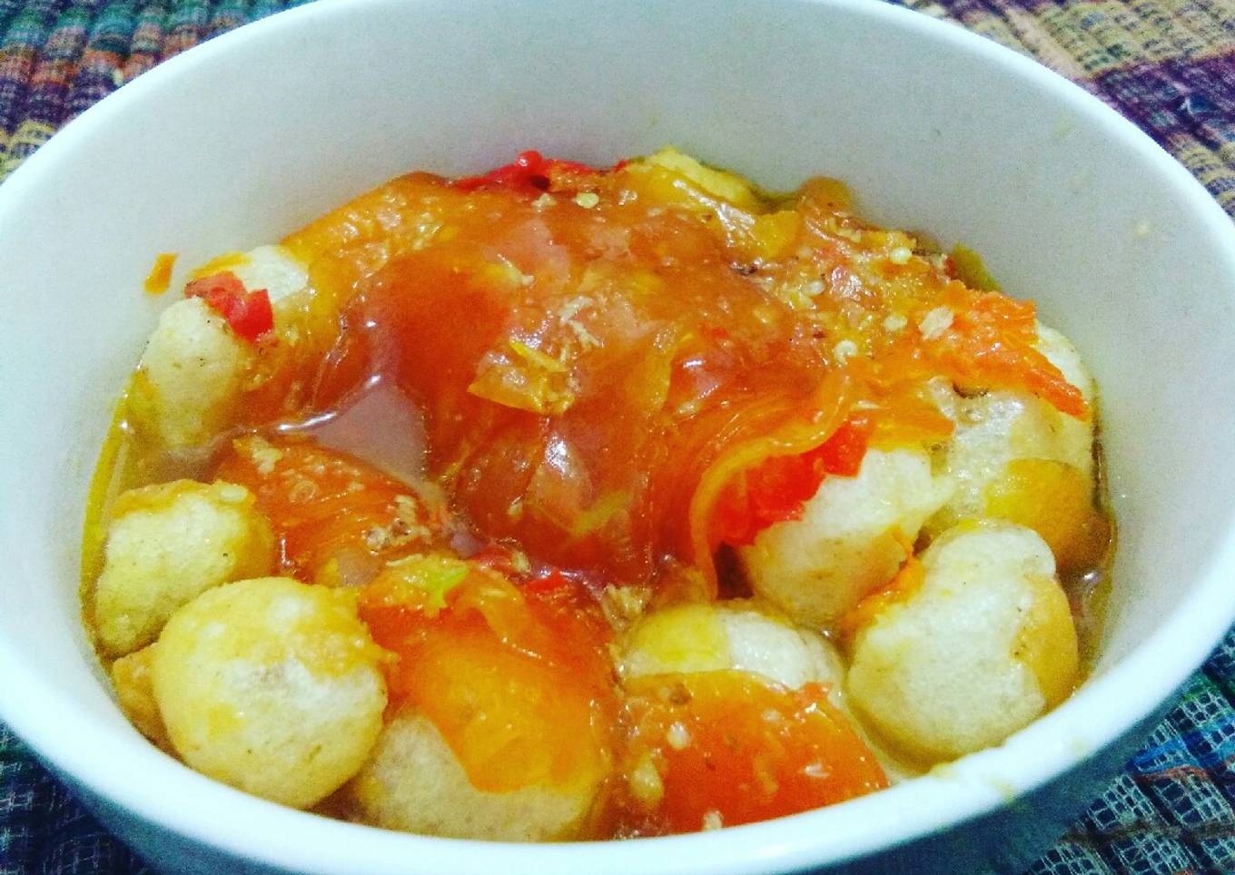 Seblak kuah kerupuk siomay