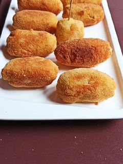 Una foto de Croquetas de bacalao