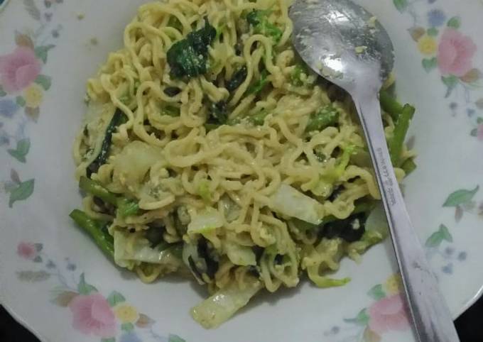 Tumis sayuran indomie