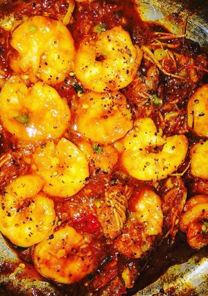 Hình của món Tôm kho tàu.