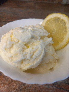 Una foto de Helado de limón 🍋