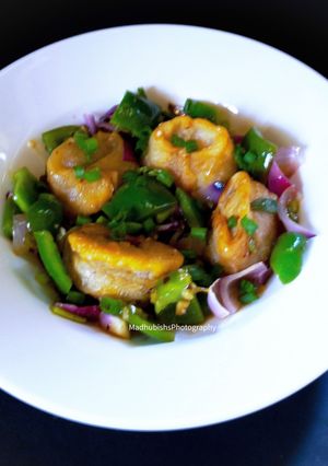 A picture of Veg Chilli Momos.