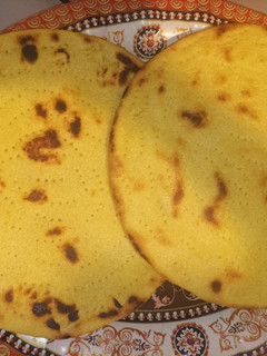 Una foto de Kesra (pan plano en sartén) receta de Argelia 🇩🇿