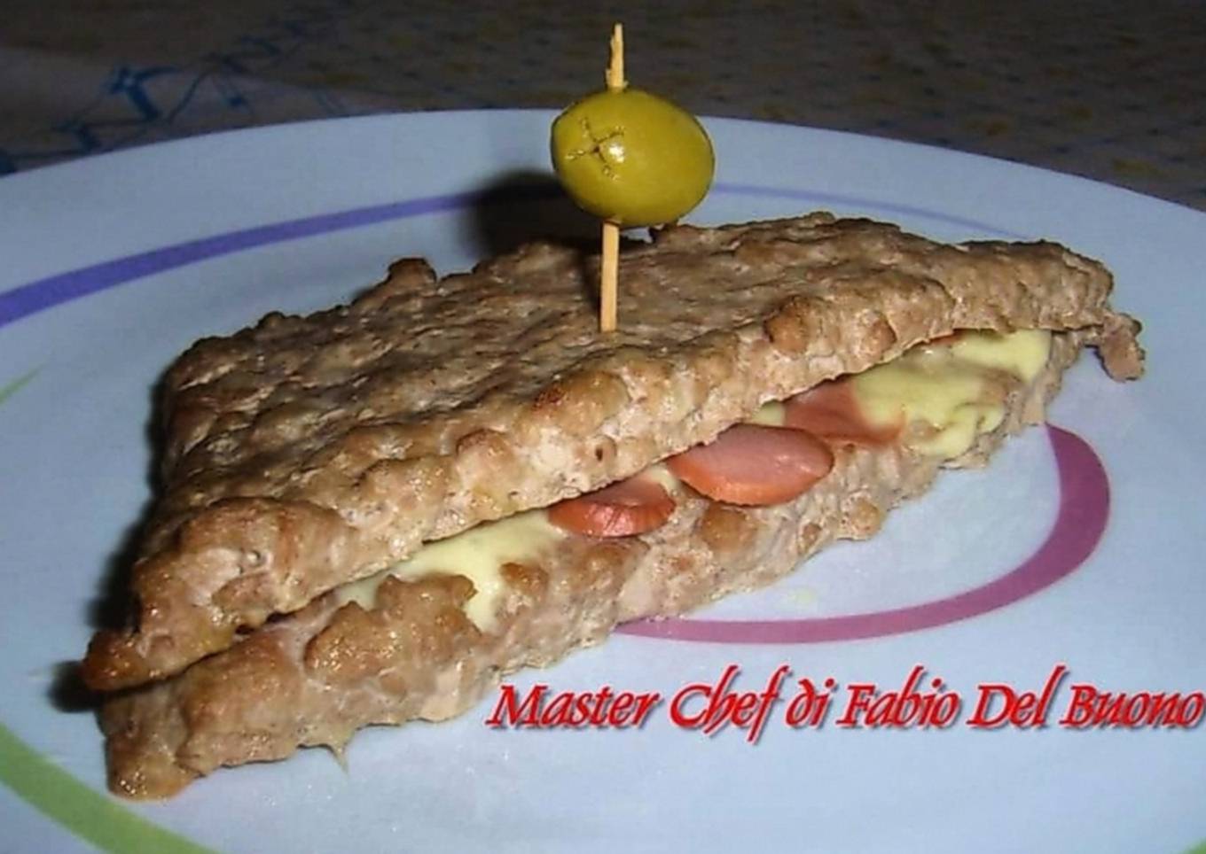 Minced meat with wurstel Ö‡ smoked frying pan