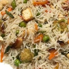 Kashmiri pulao/kashmiri biryani A picture of Kashmiri pulao/kashmiri biryani.