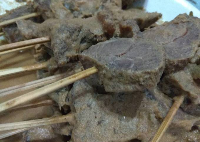 Wajib coba! Resep memasak Sate sapi bumbu rempah sajian Idul Fitri  nikmat