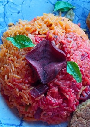 A picture of Beetroot khichdi.