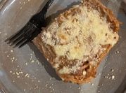 Una foto de fideo pasta gratinada
