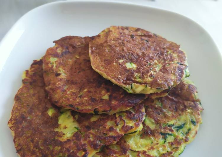 Steps to Make Homemade Eggless Zucchini Fritters