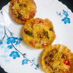 A picture of Basket chaat.
