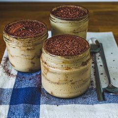 A picture of Easy Vegan Tiramisu.