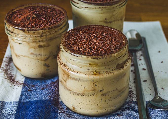 Easy Vegan Tiramisu