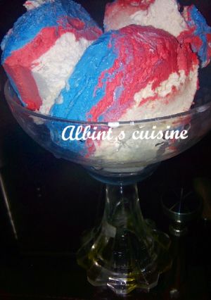 A picture of Triple colour ice cream.