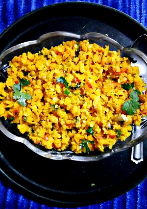वेजी पोहा (Veggie poha recipe in hindi) रेसिपी मुख्य फोटो