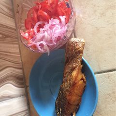 A picture of Samaki kachumbari😋👌.