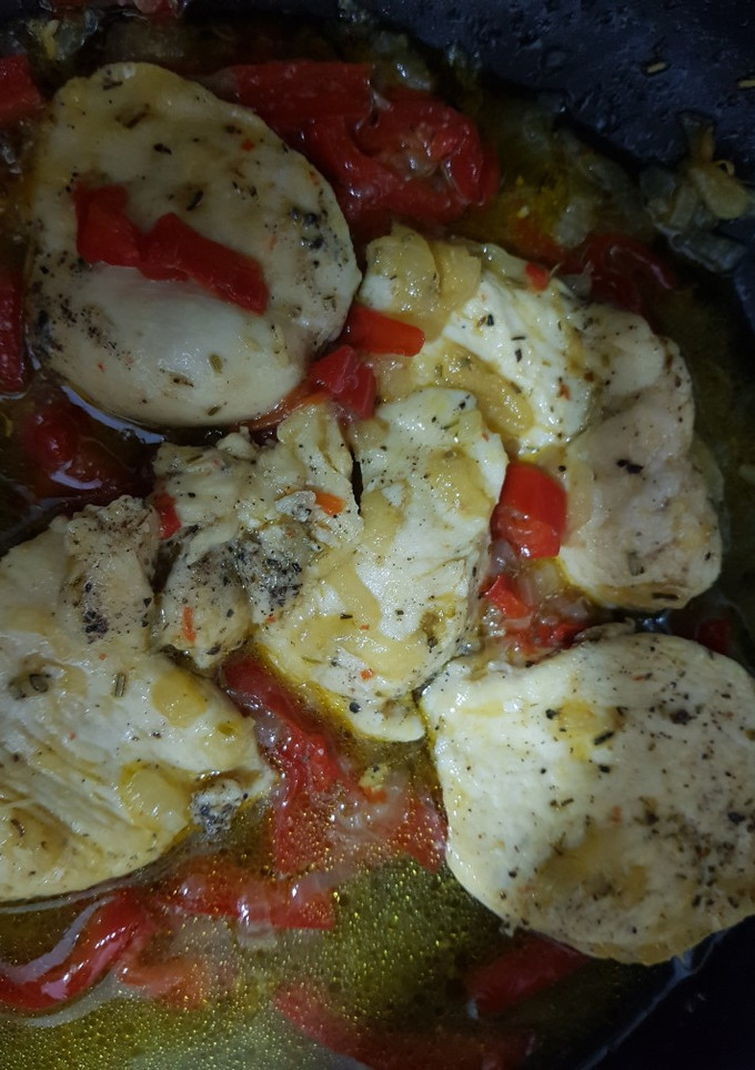 Una foto de Pechuga de pollo en salsa