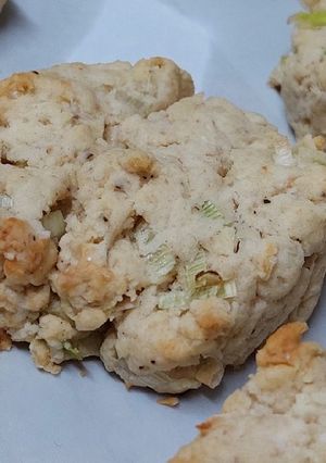 Una foto de Scones de queso y puerro 🧀