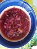 Entra al reto. Sopa de col morada con patatas y poro