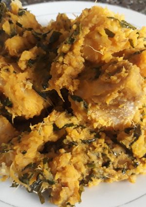 A picture of Yam and potato porriage with vegetable.