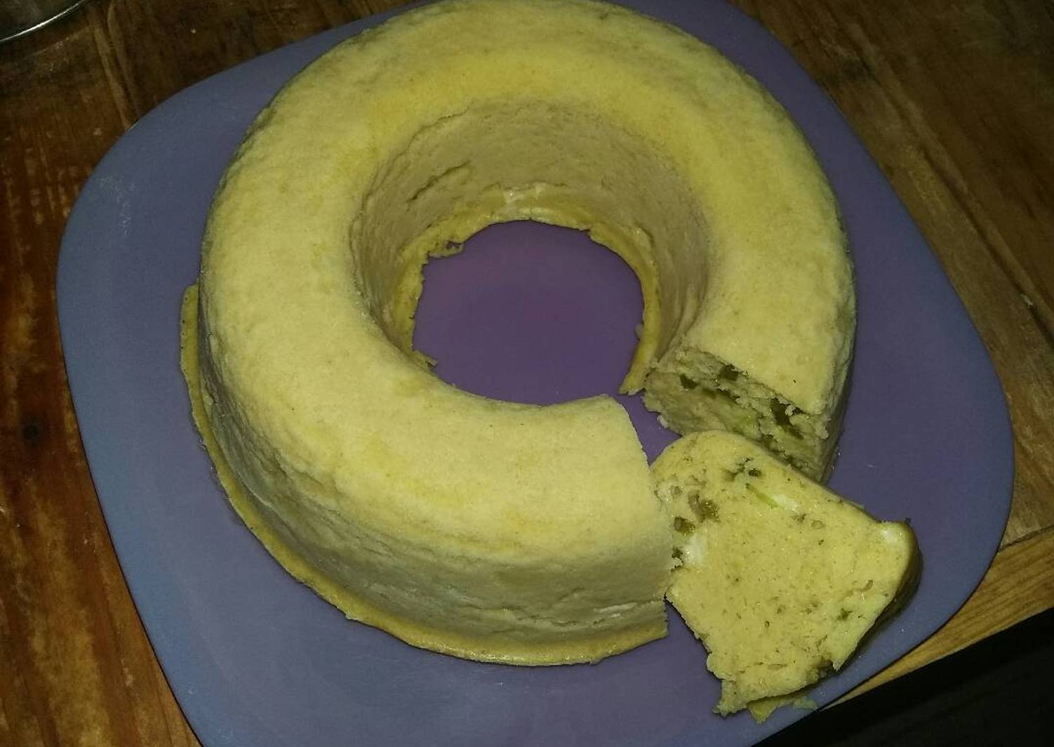 Rosca de elote con rajas de chile y queso asadero Receta de Yoshio