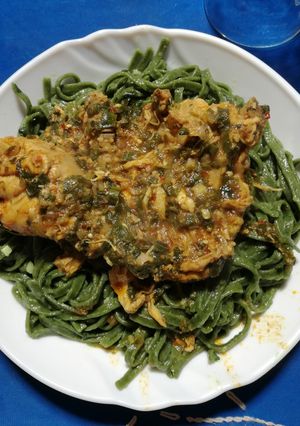 Una foto de Pollo a la olla